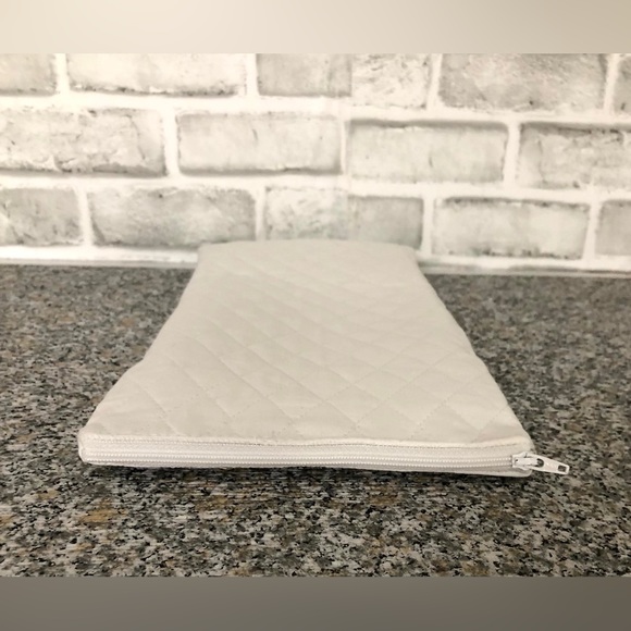 White Flat Iron Zipper Storage Pouch - Picture 2 of 9